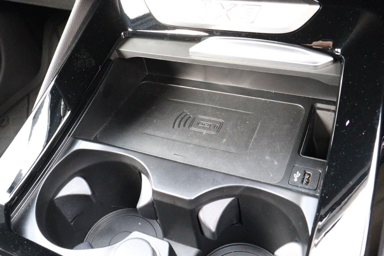 G08 iX3 BEV RHD