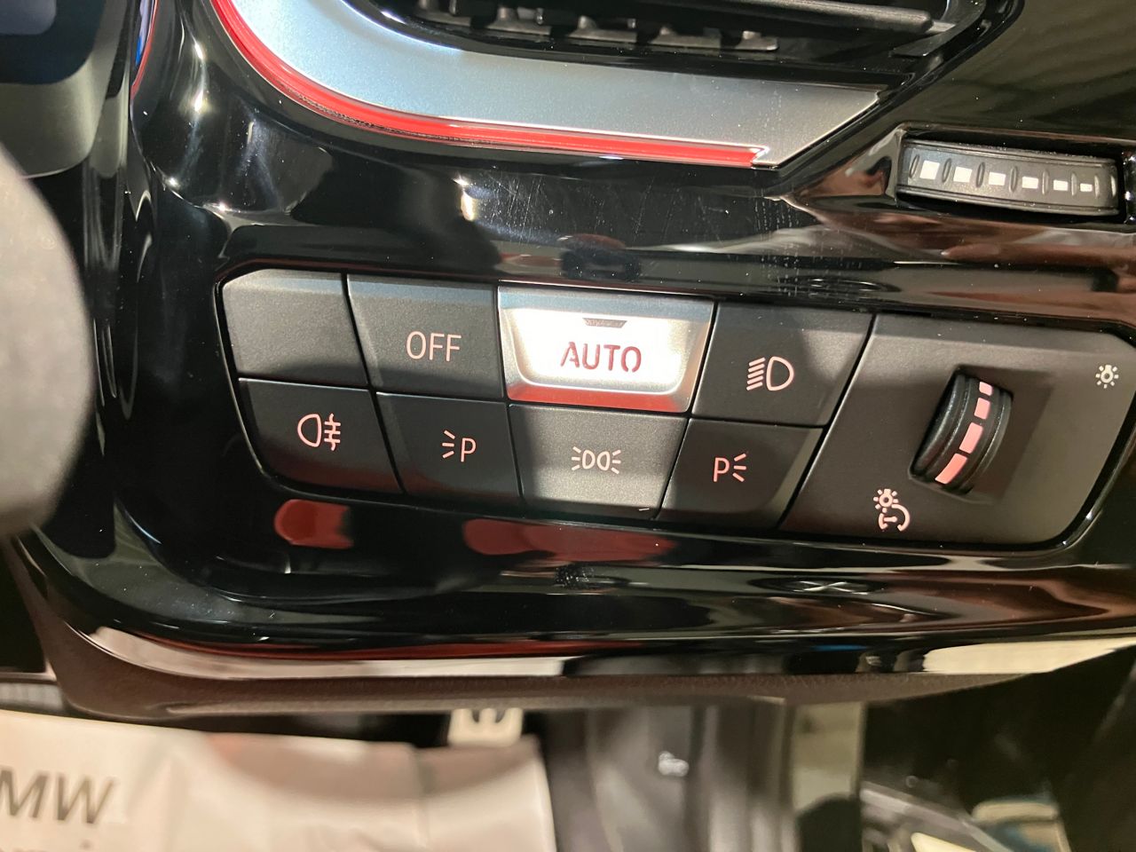 G29 z4 sDrive20i RHD