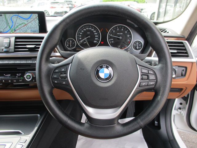 320I TOURING RHD