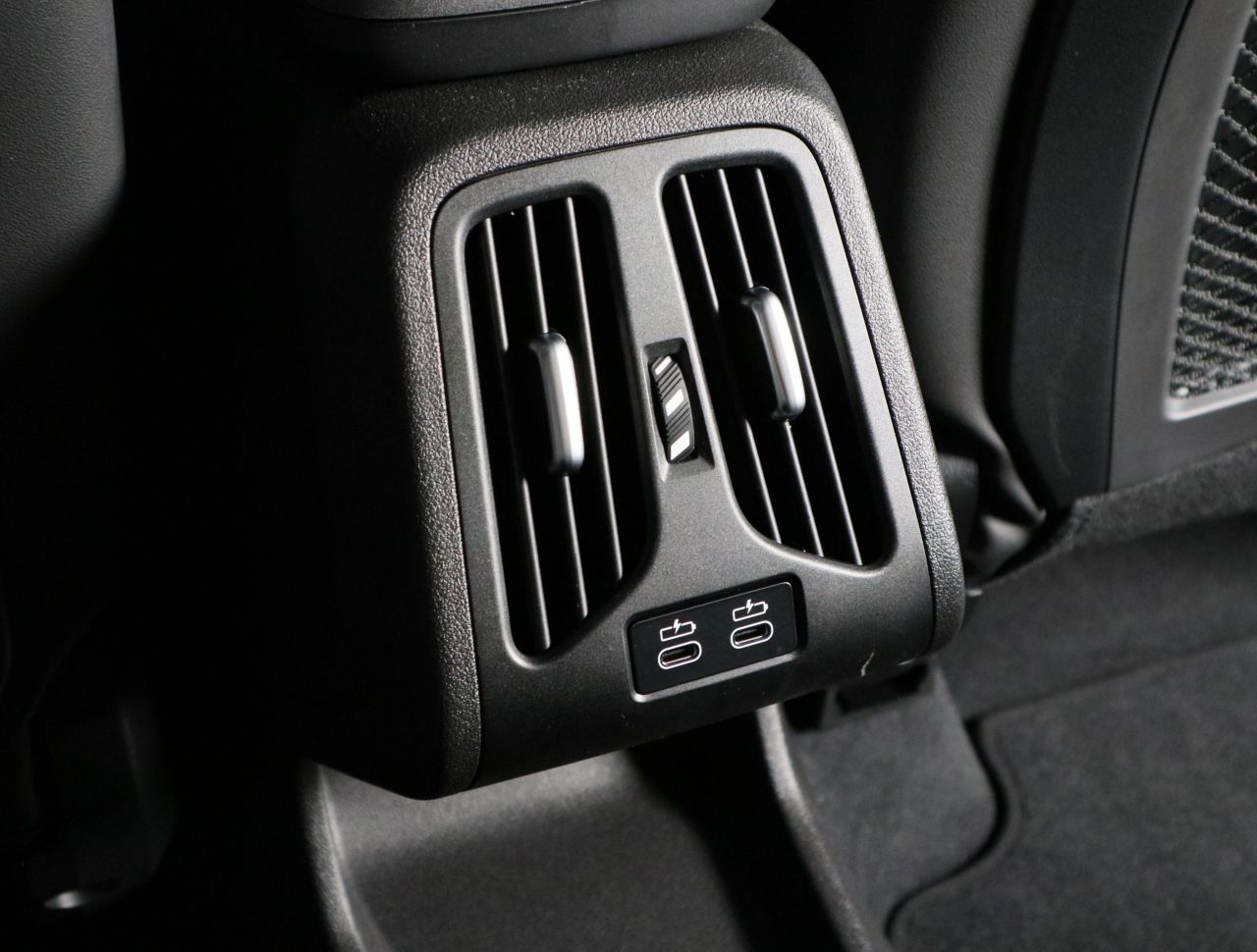 X2 M35i xDrive RHD