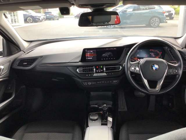 F40 118d Sports Hatch 5-door B47 2.0d