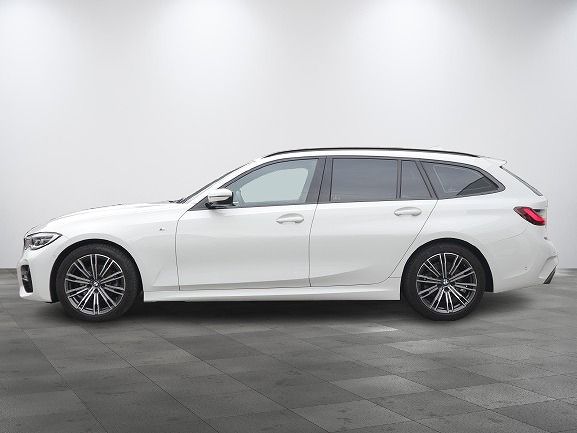 G21 320d xDrive Touring RHD
