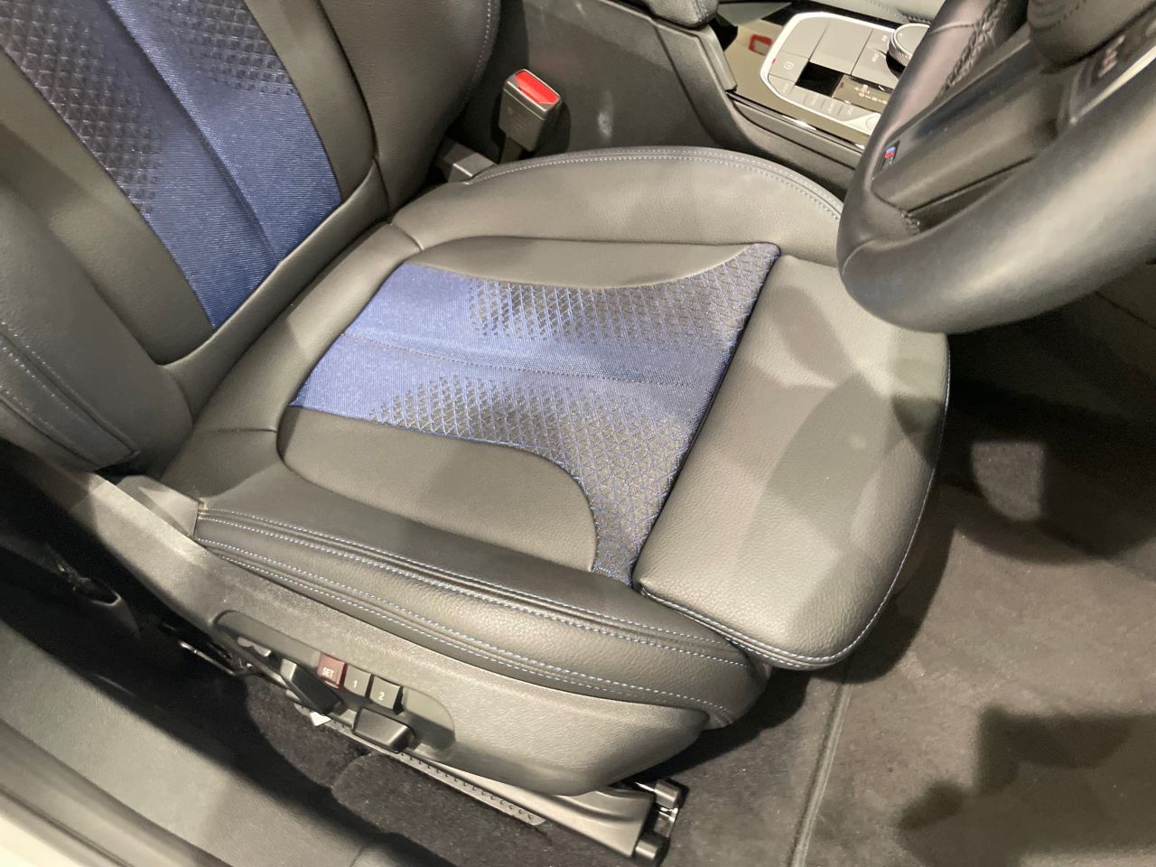 F40 118d Sports Hatch 5-door B47 2.0d