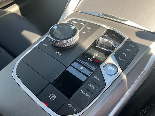 G42 220i Coupe