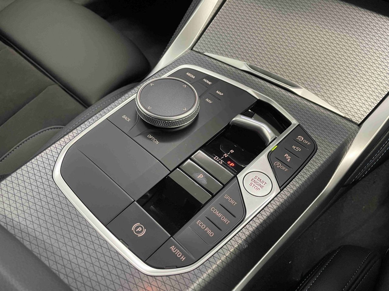 G26 420d xDrive Gran Coupe RHD