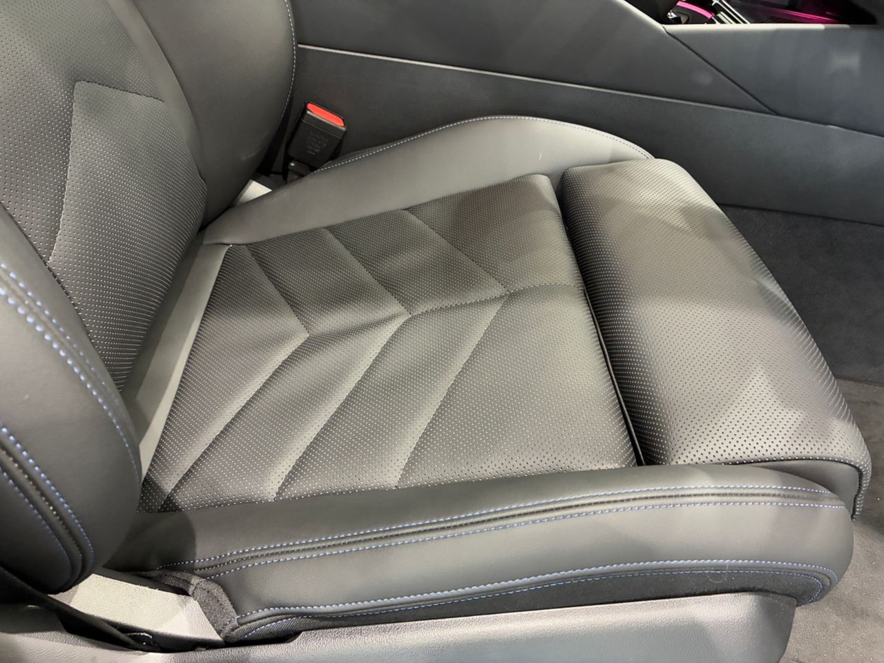 BMW i5 eDrive40 M Sport RHD