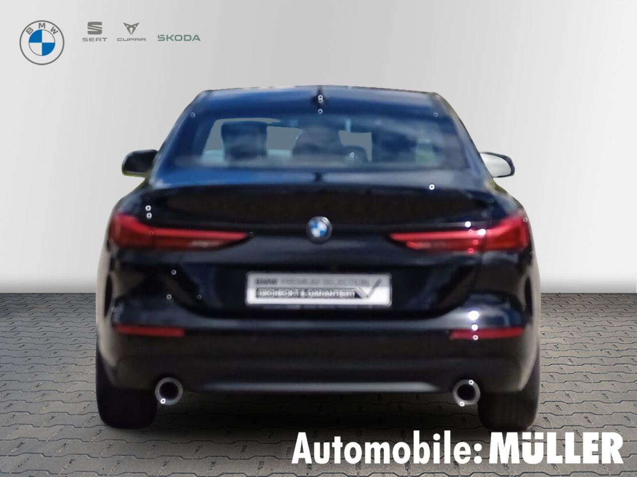 BMW 218