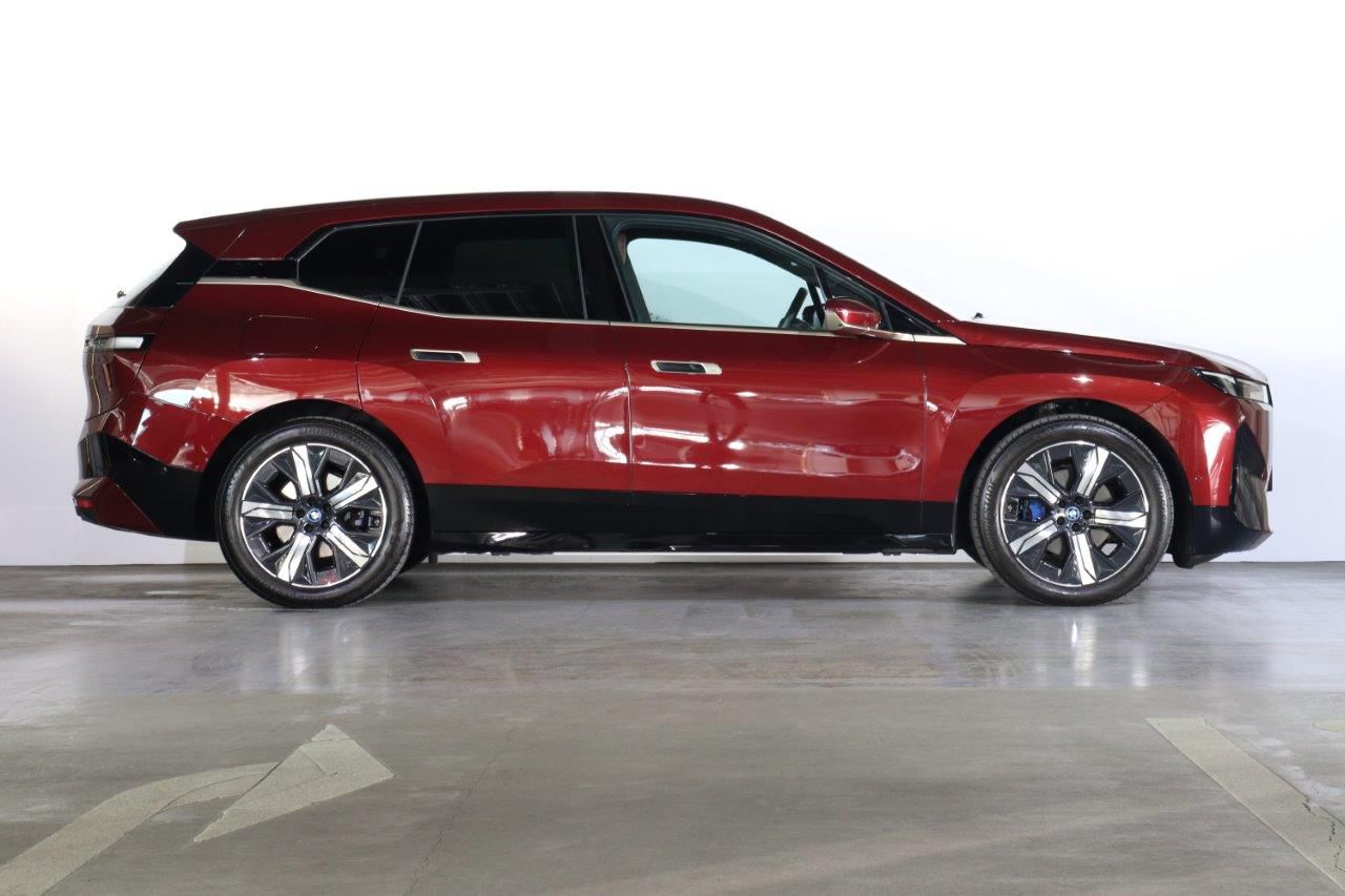i20 iX xDrive50