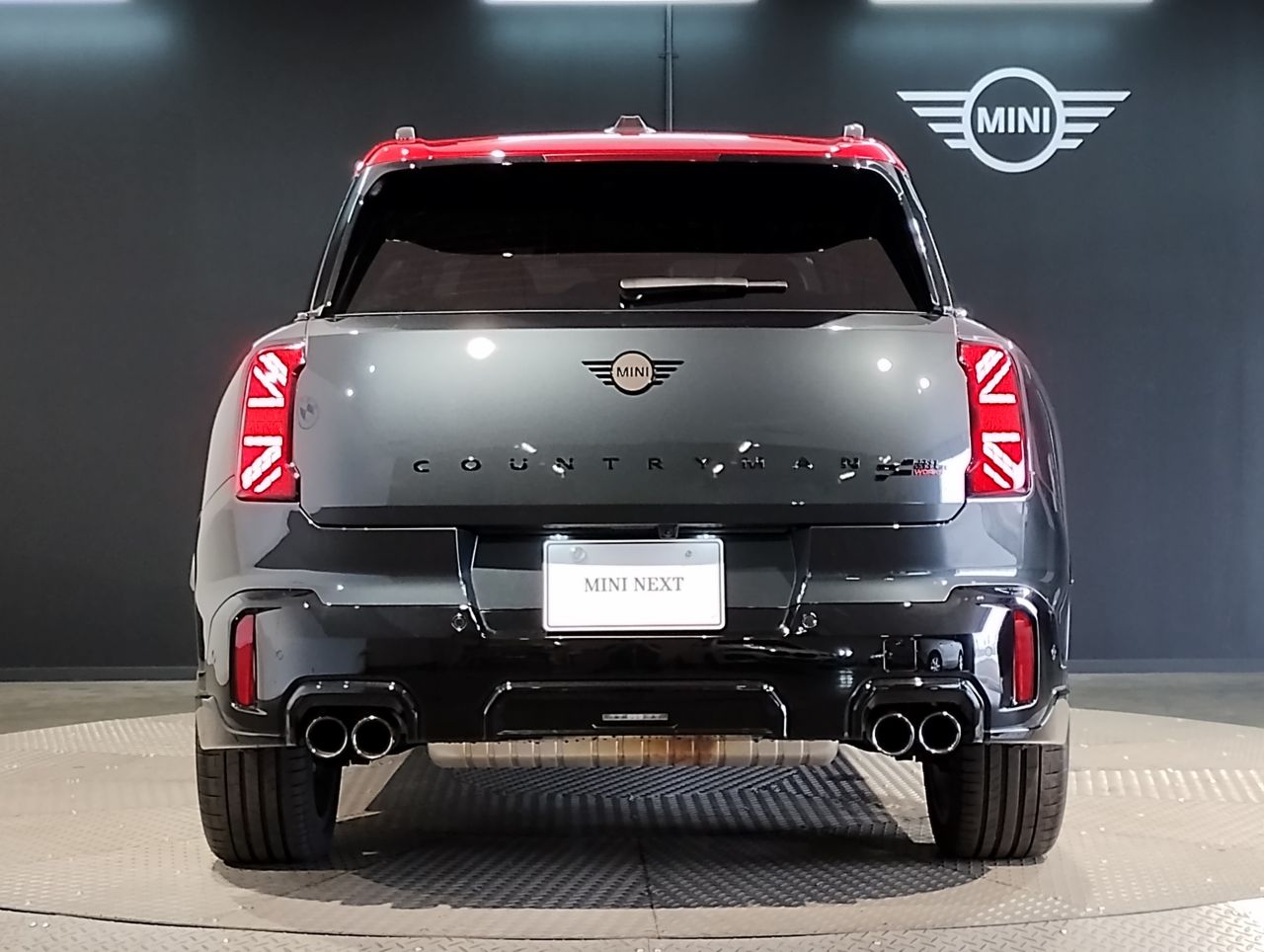 U25 MINI John Cooper Works Countryman ALL4