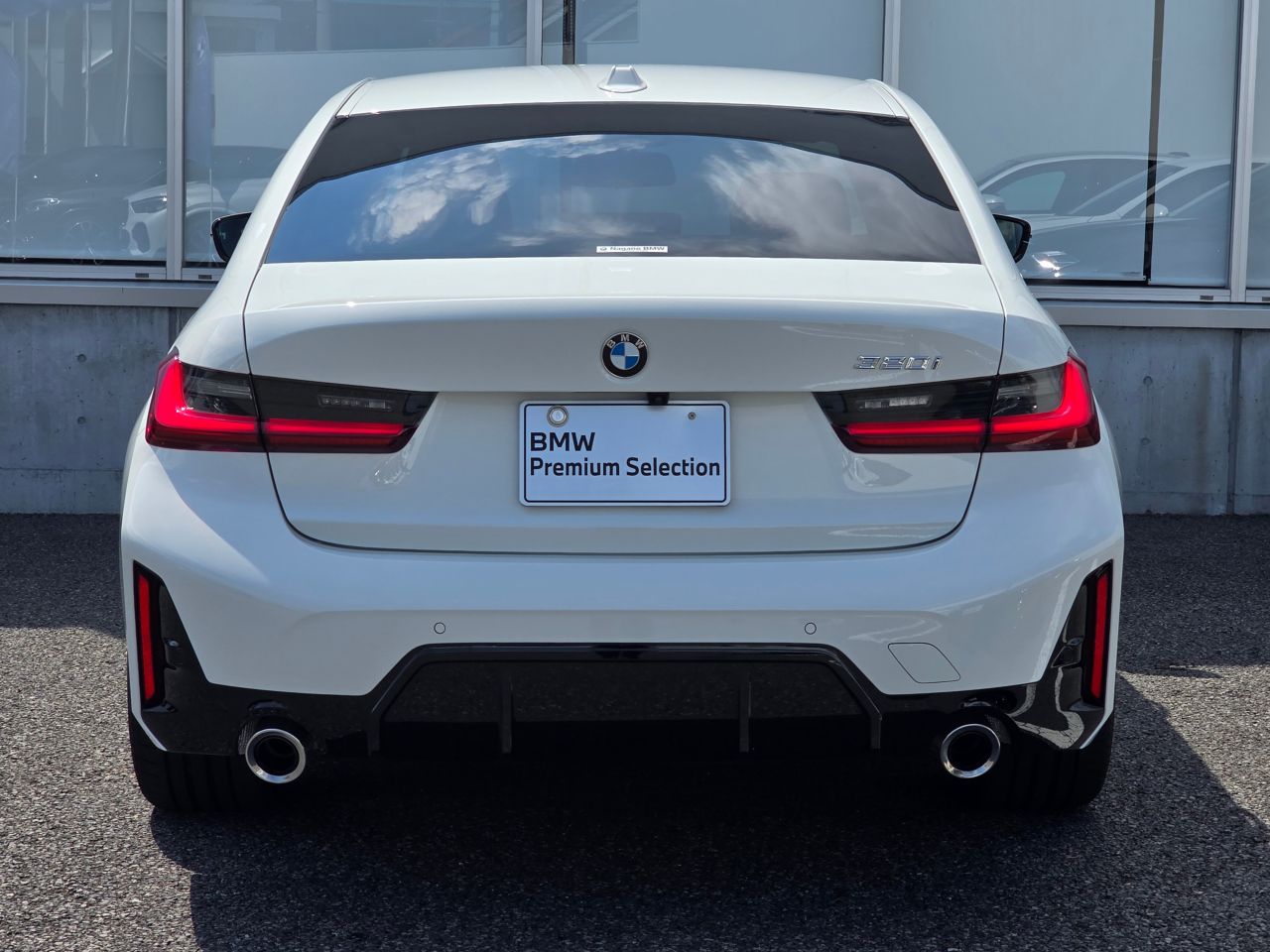 G20 320i Saloon LCI RHD MX
