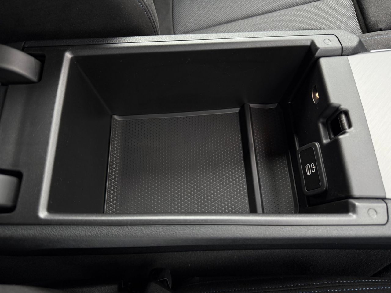 G26 i4 eDrive 40 LCI