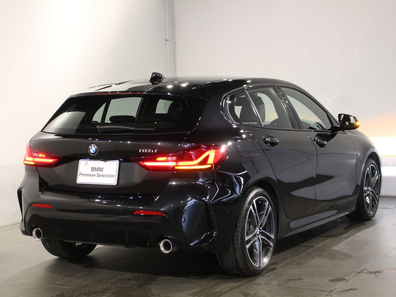 F40 118d Sports Hatch 5-door B47 2.0d