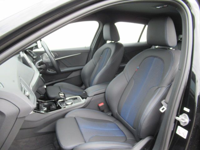 F40 118d Sports Hatch 5-door B47 2.0d