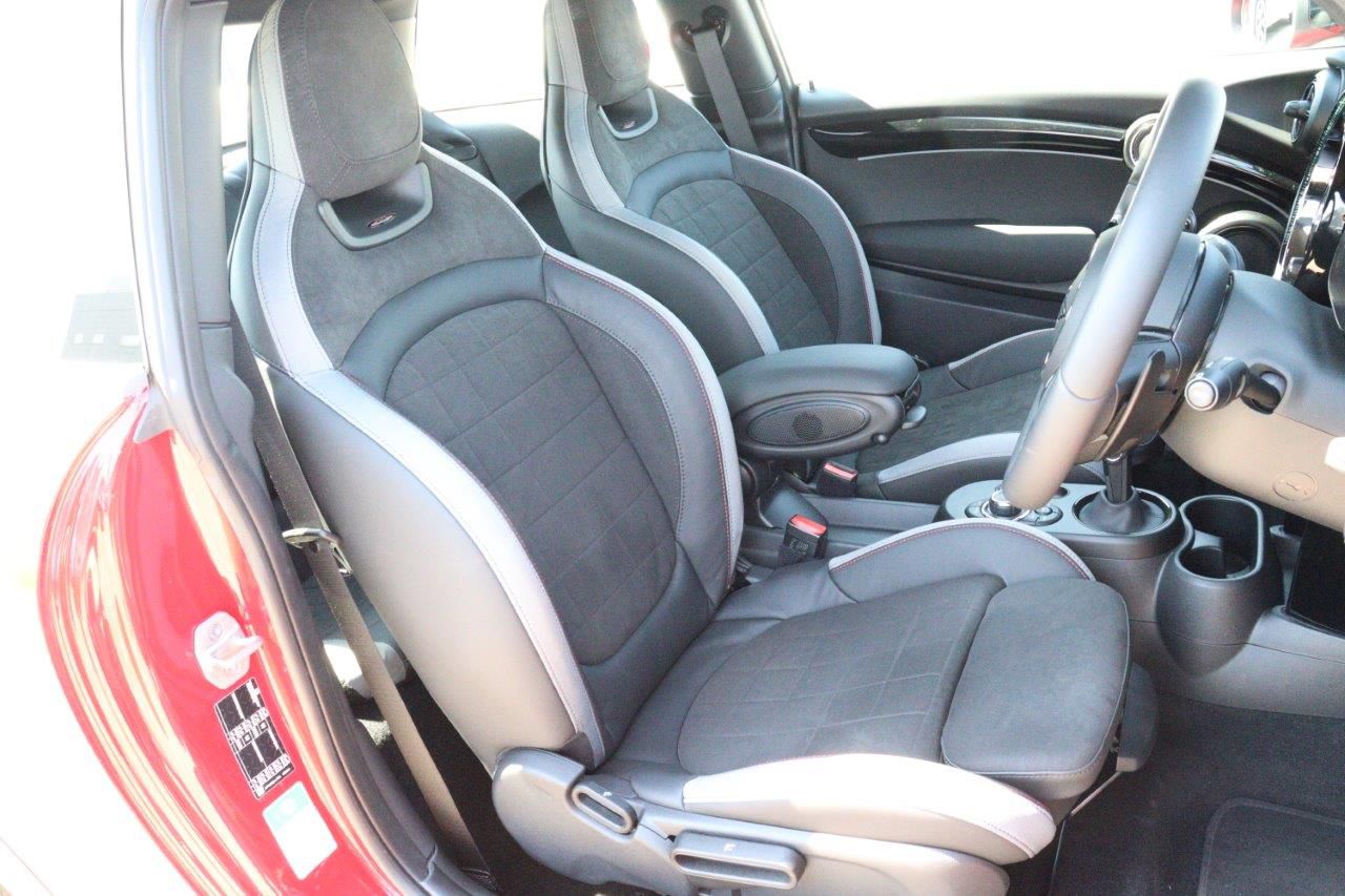 MINI JCW 3 Dr