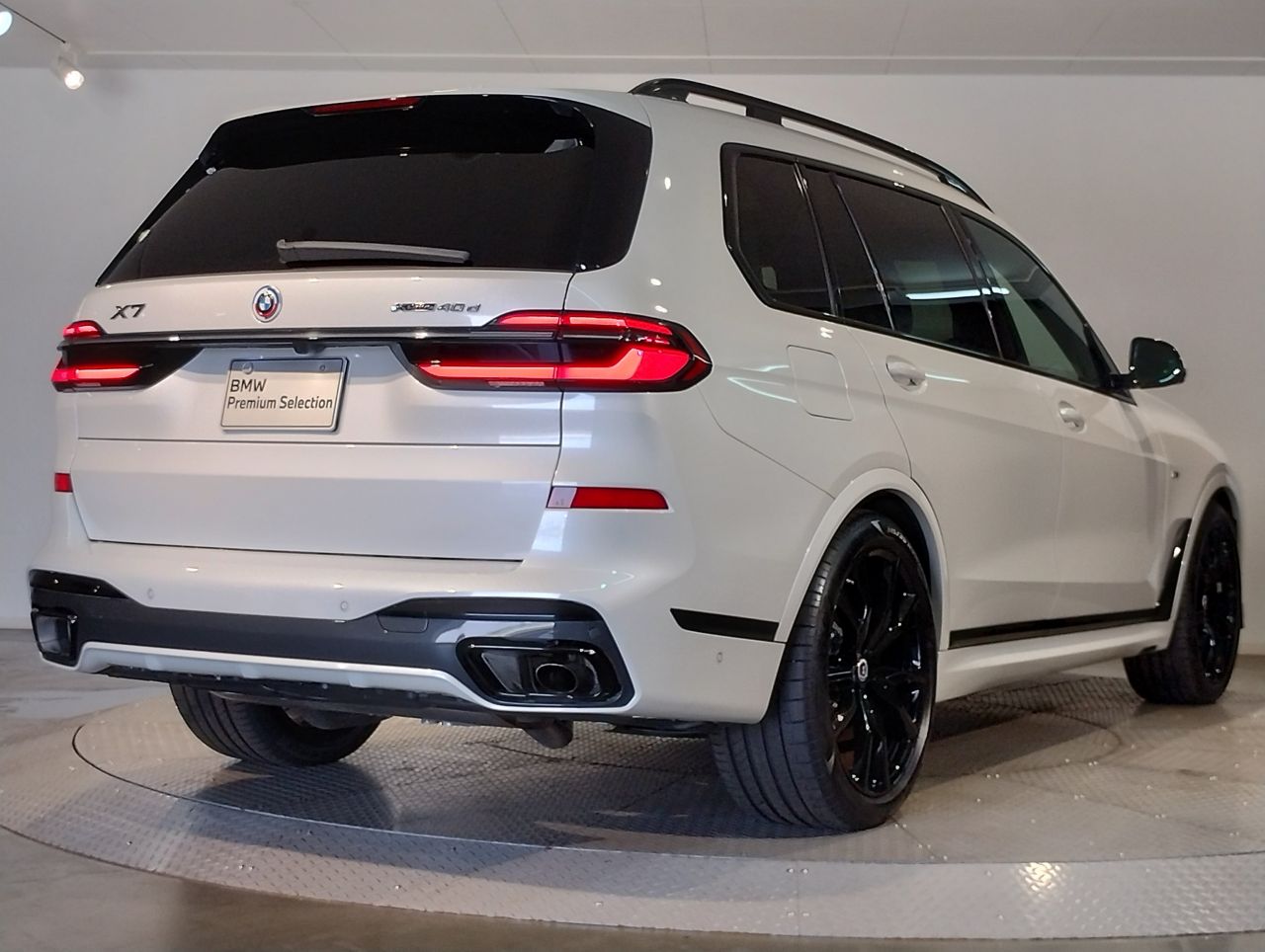 X7 xDrive40d RHD US