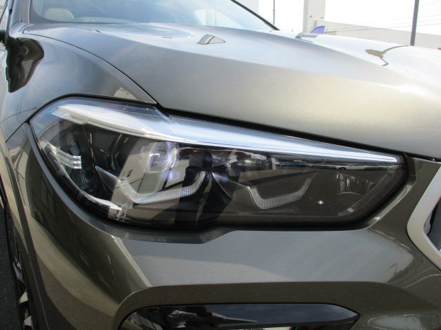 X* xDrive30d RHD