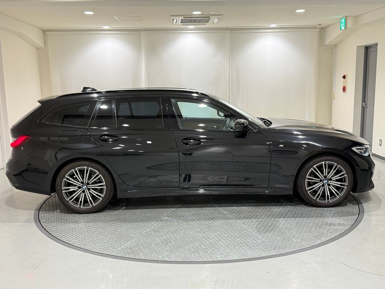 G21 320d xDrive Touring RHD