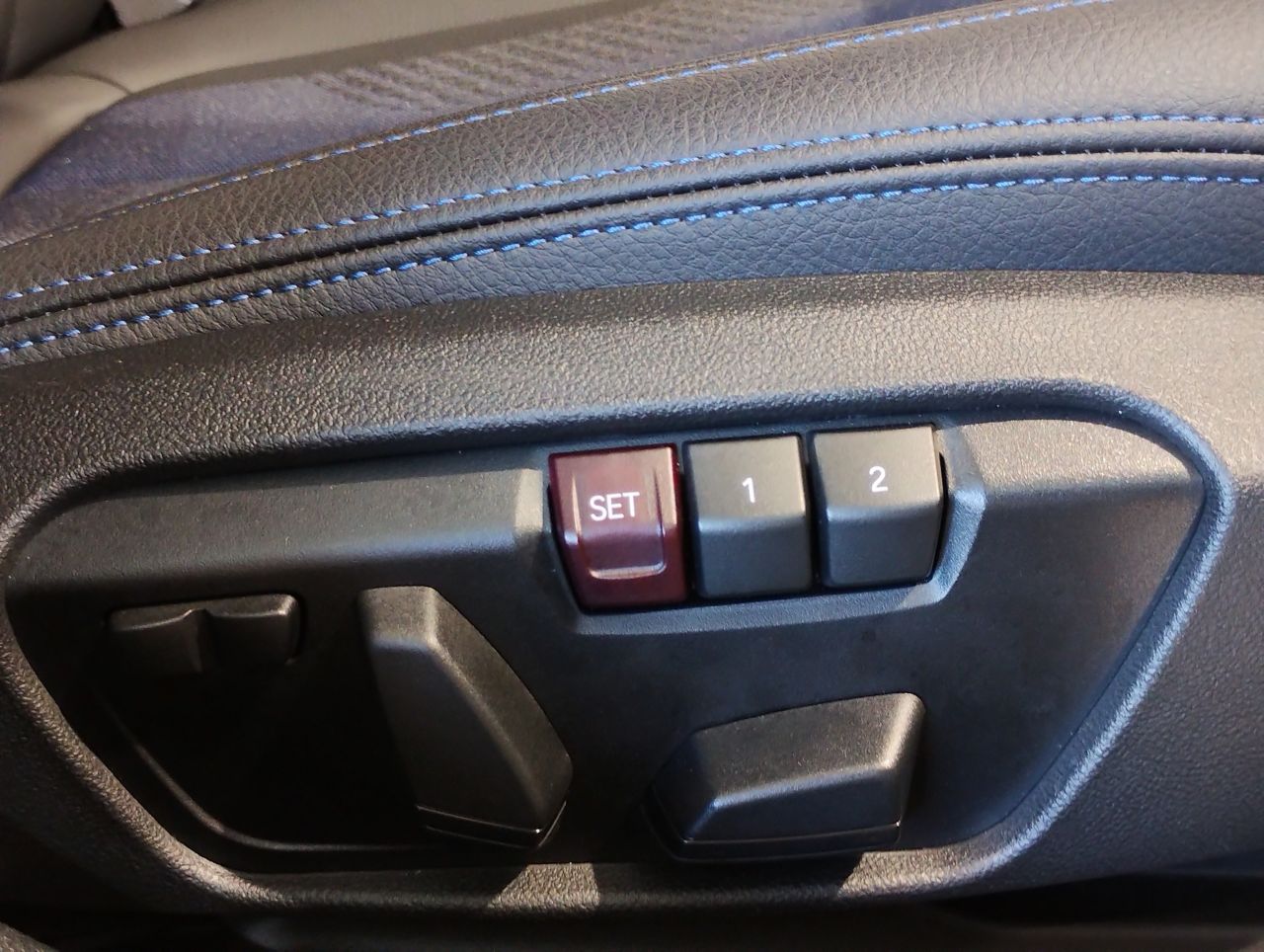F40 118d Sports Hatch 5-door B47 2.0d