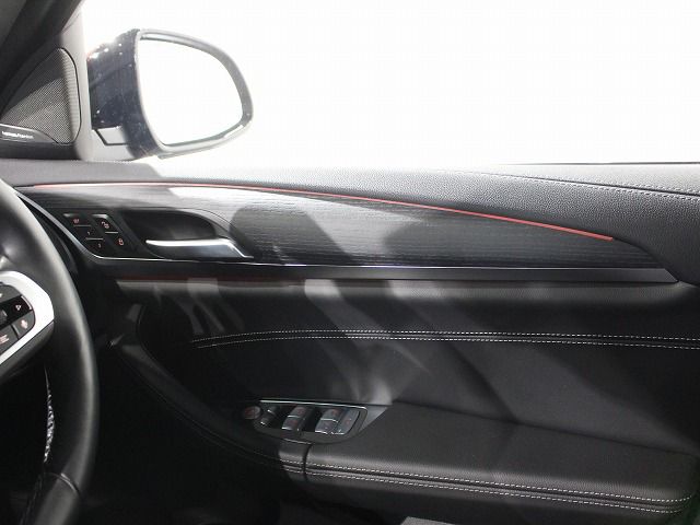 X4 xDrive20d RHD