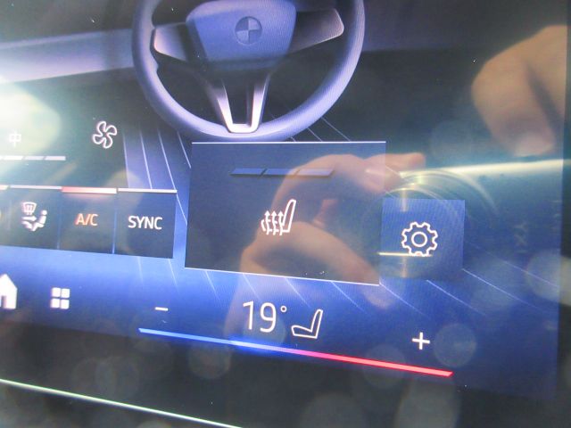 U11 iX1 xDrive30
