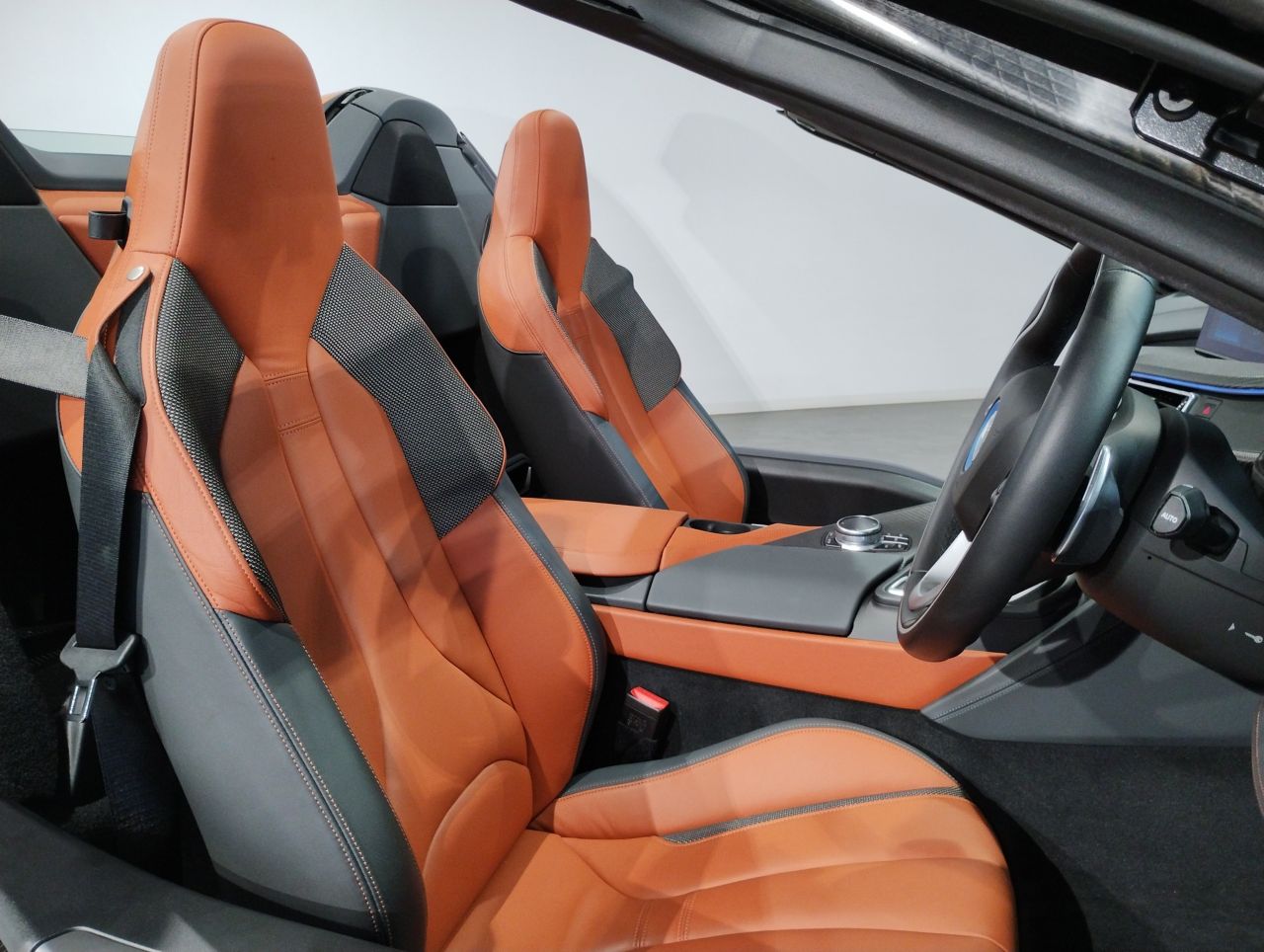 I15 i8 Roadster B38 1.5i