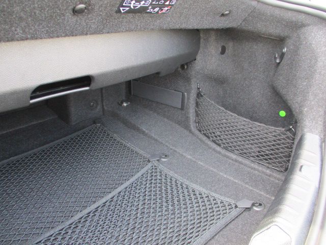 220I CABRIOLET RHD