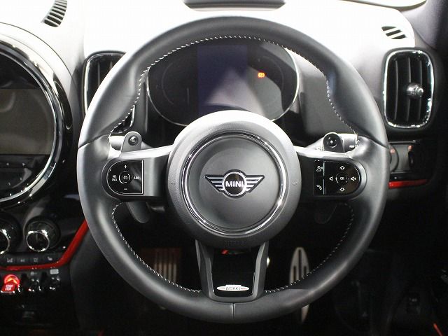 MINI John Cooper Works ALL4 Countryman RHD