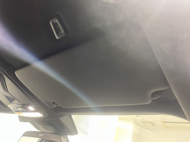 318i Touring RHD