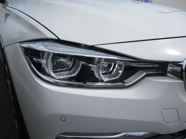 320I TOURING RHD