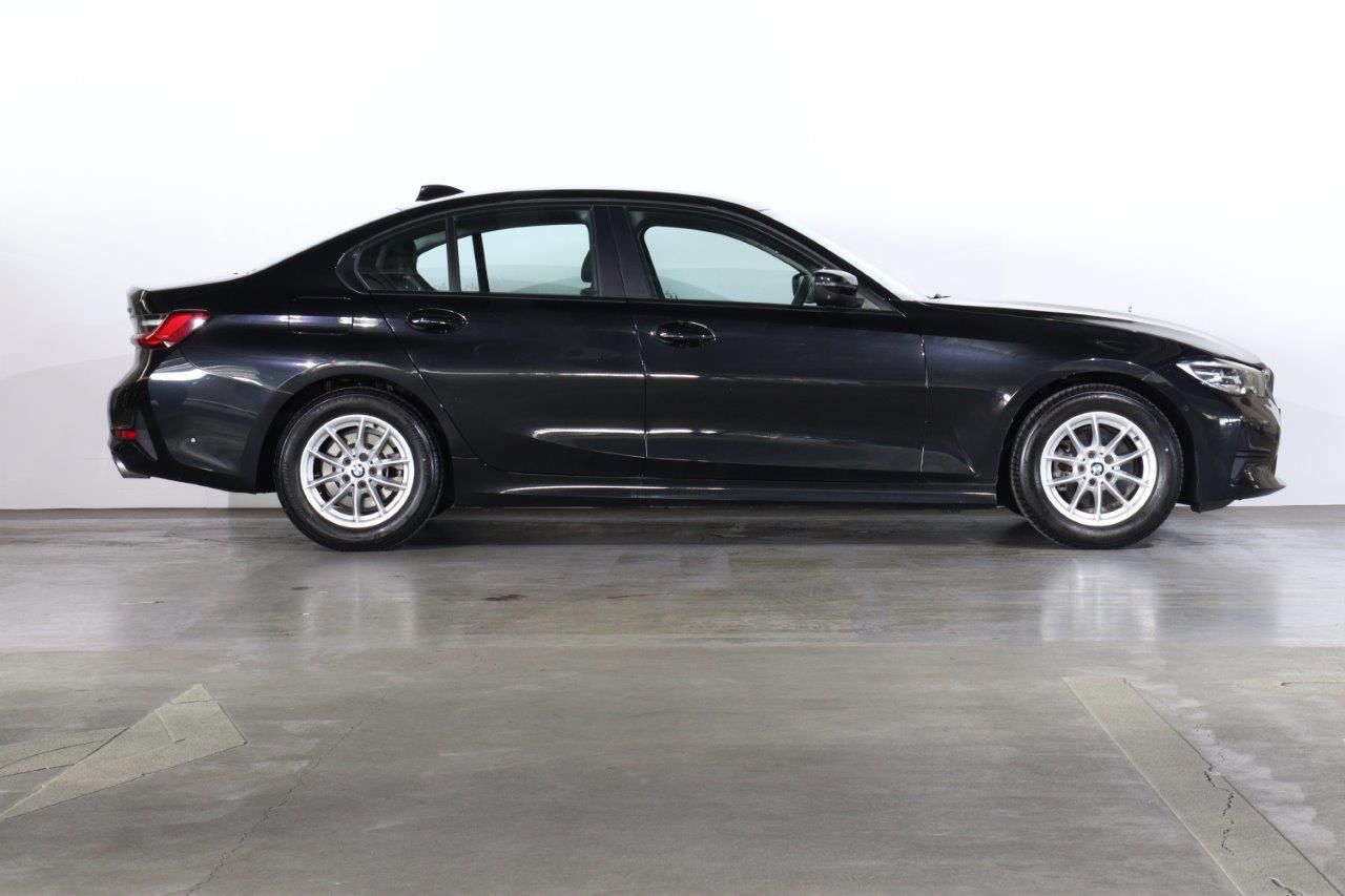 318i Berline RHD