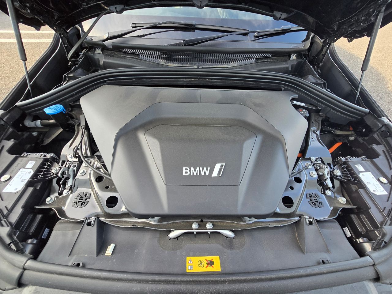 U11 iX1 xDrive30