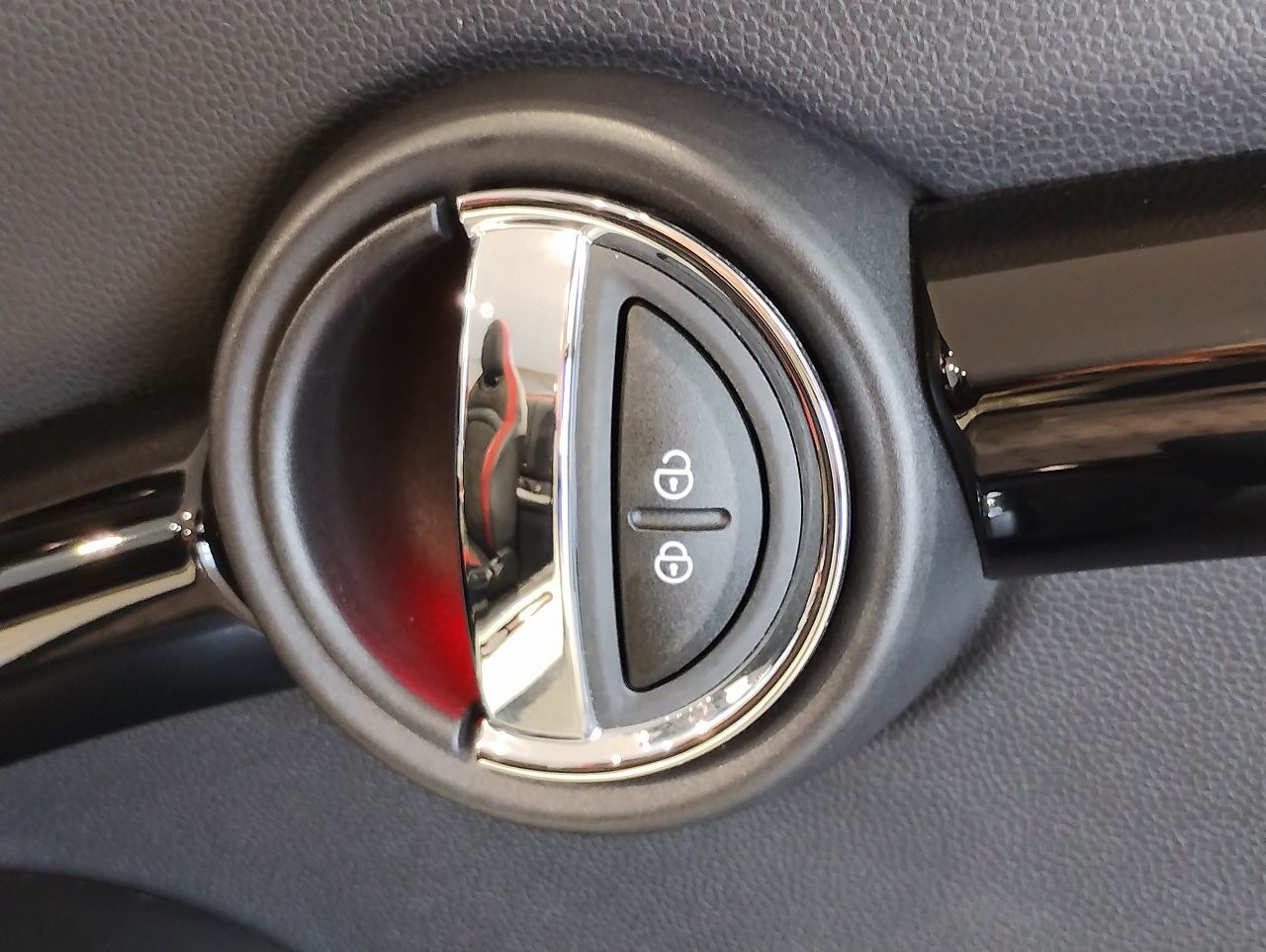 F57 MINI John Cooper Works Convertible LCI