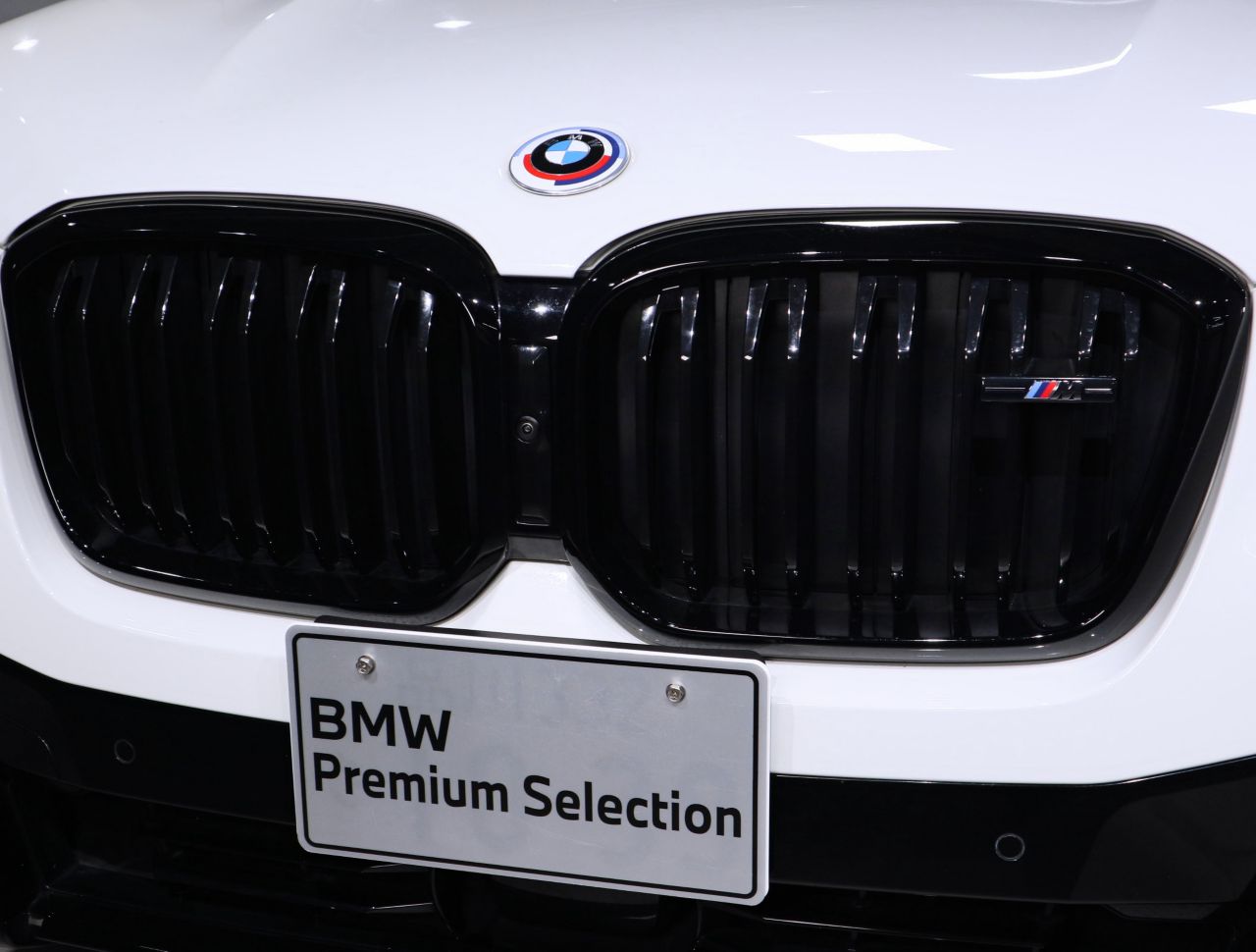 G01 X3 M40d RHD LCI ZA