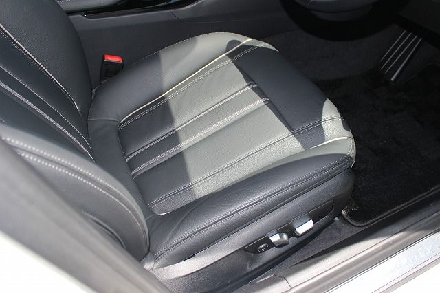 520i Sedan RHD