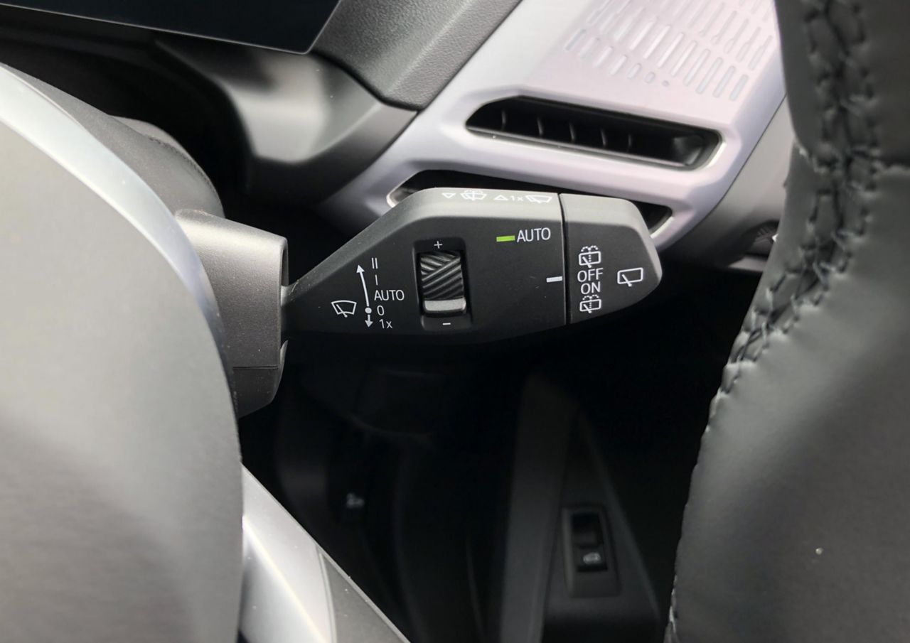 120 Sport Sports Hatch