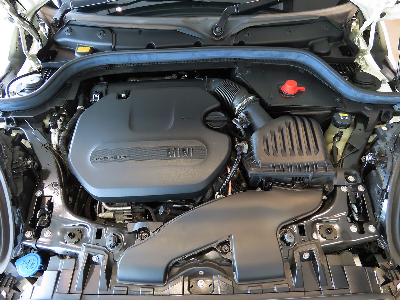 MINI F55 Cooper D 5dr Hatch LCI