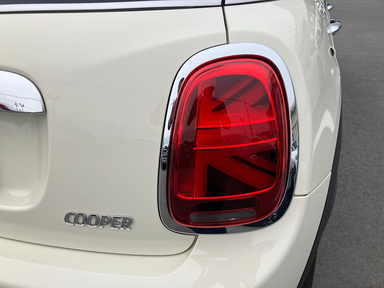 F55 MINI Cooper 5-Door Hatch LCI