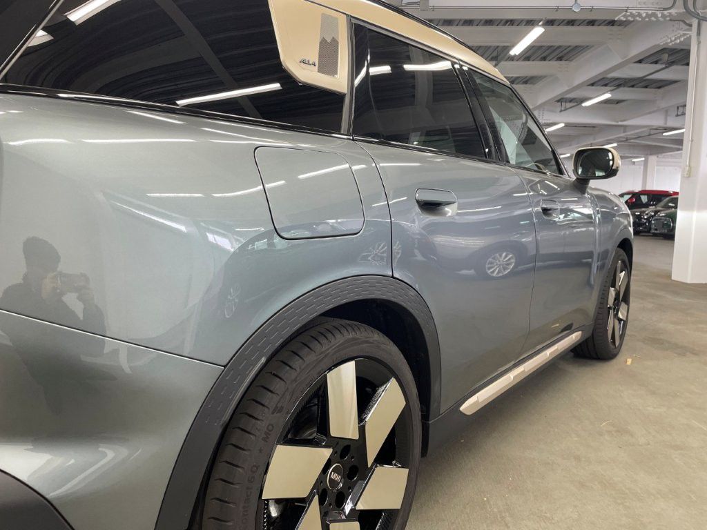 U25 MINI Countryman SE ALL4