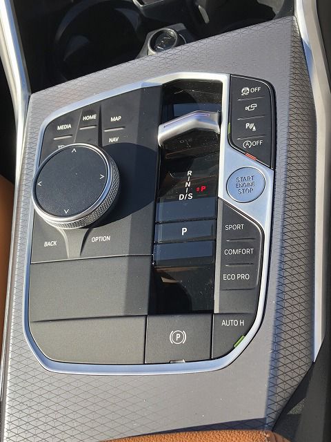 G20 M340i xDrive Saloon LCI RHD MX