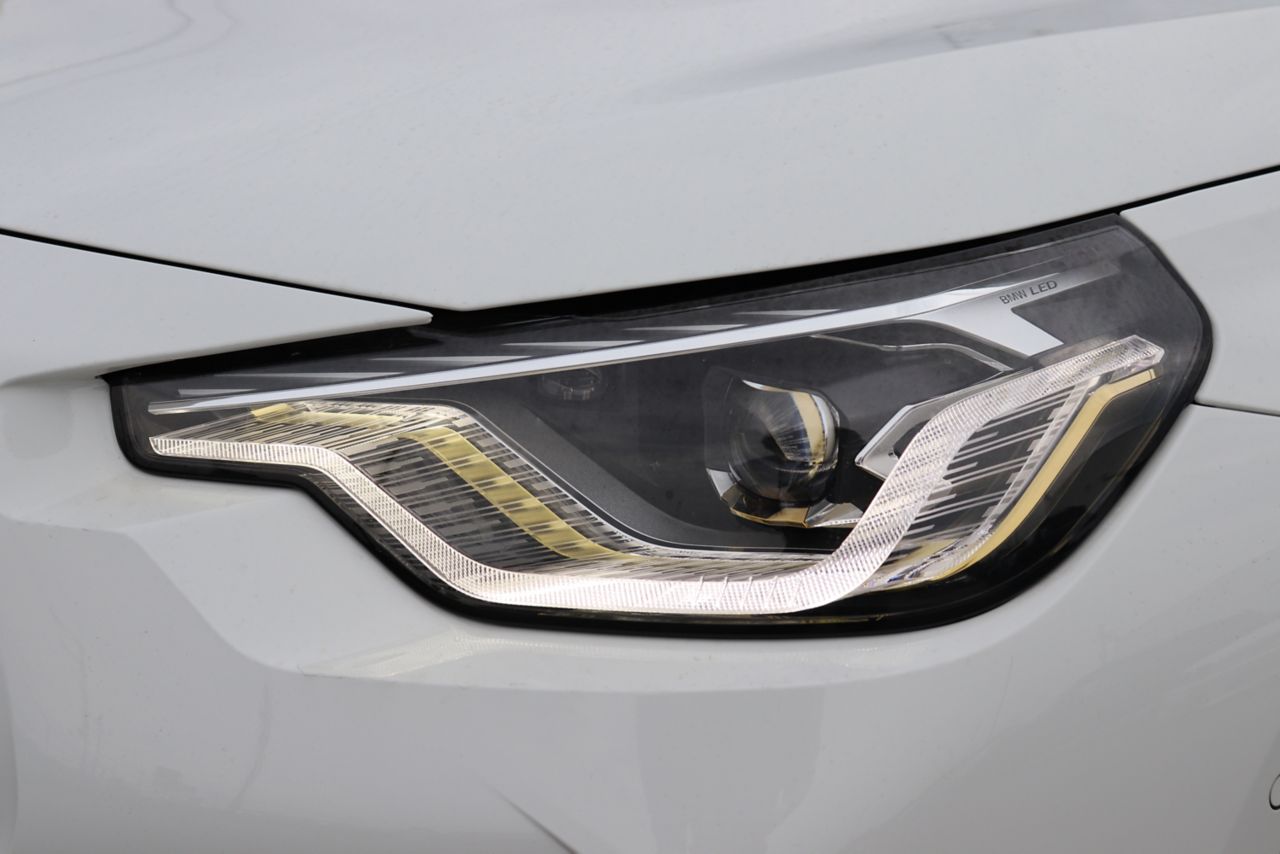 M240i xDrive Coupé RHD