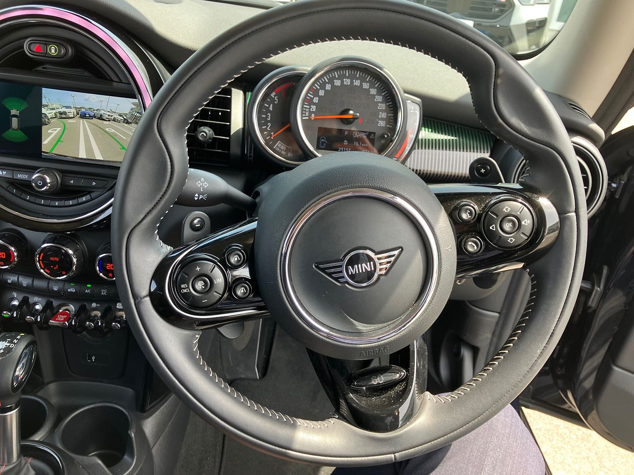 F56 COOPER S D(AT)