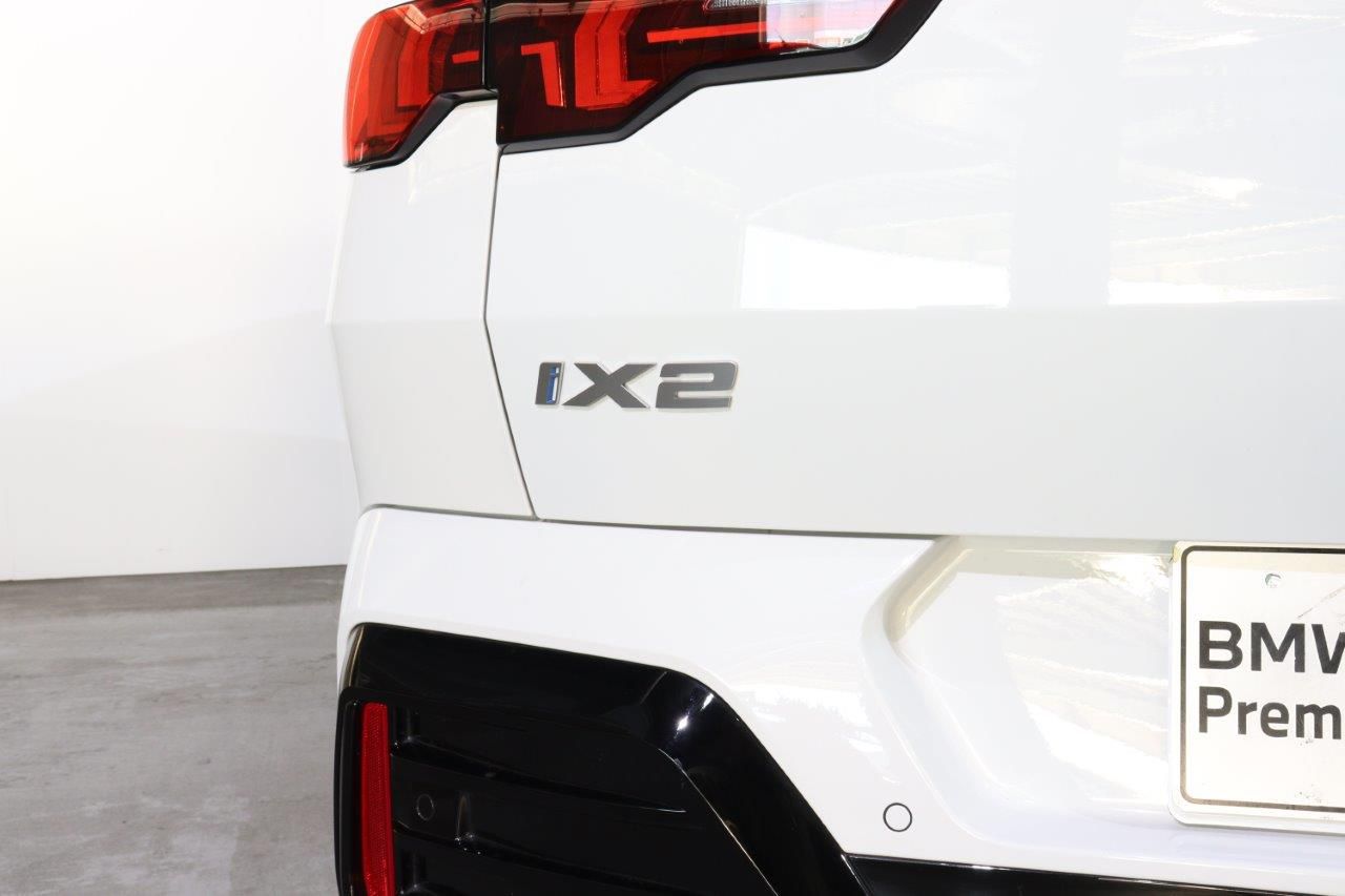 iX2 xDrive30 MSP