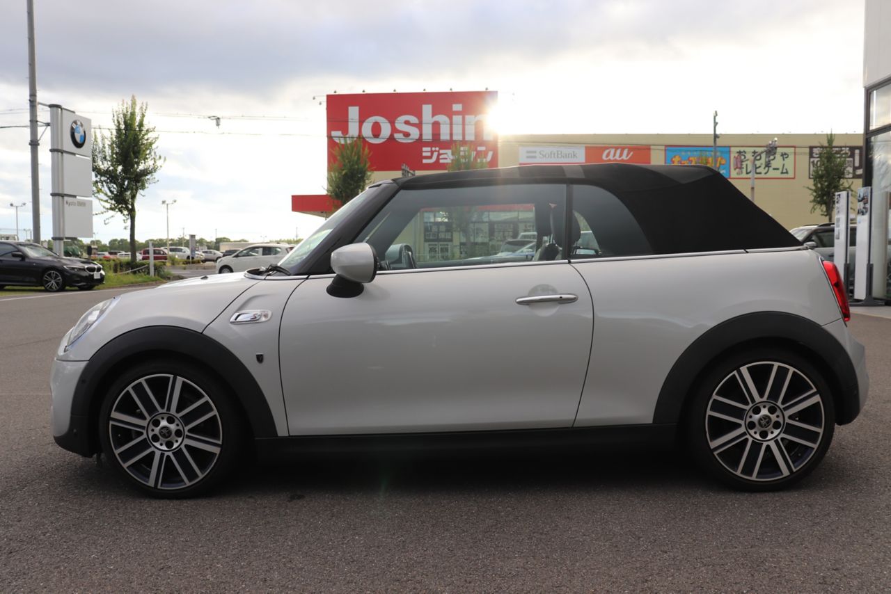 F57 MINI Cooper S Convertible LCI