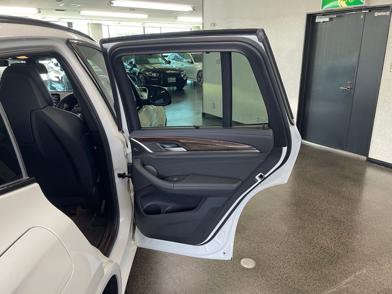 G01 X3 M40i RHD LCI ZA