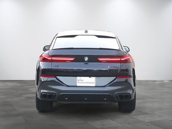 X6 M60i xDrive RHD