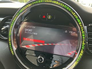 MINI Cooper F56 RHD