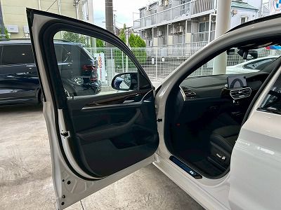 G01 X3 M40d RHD LCI ZA