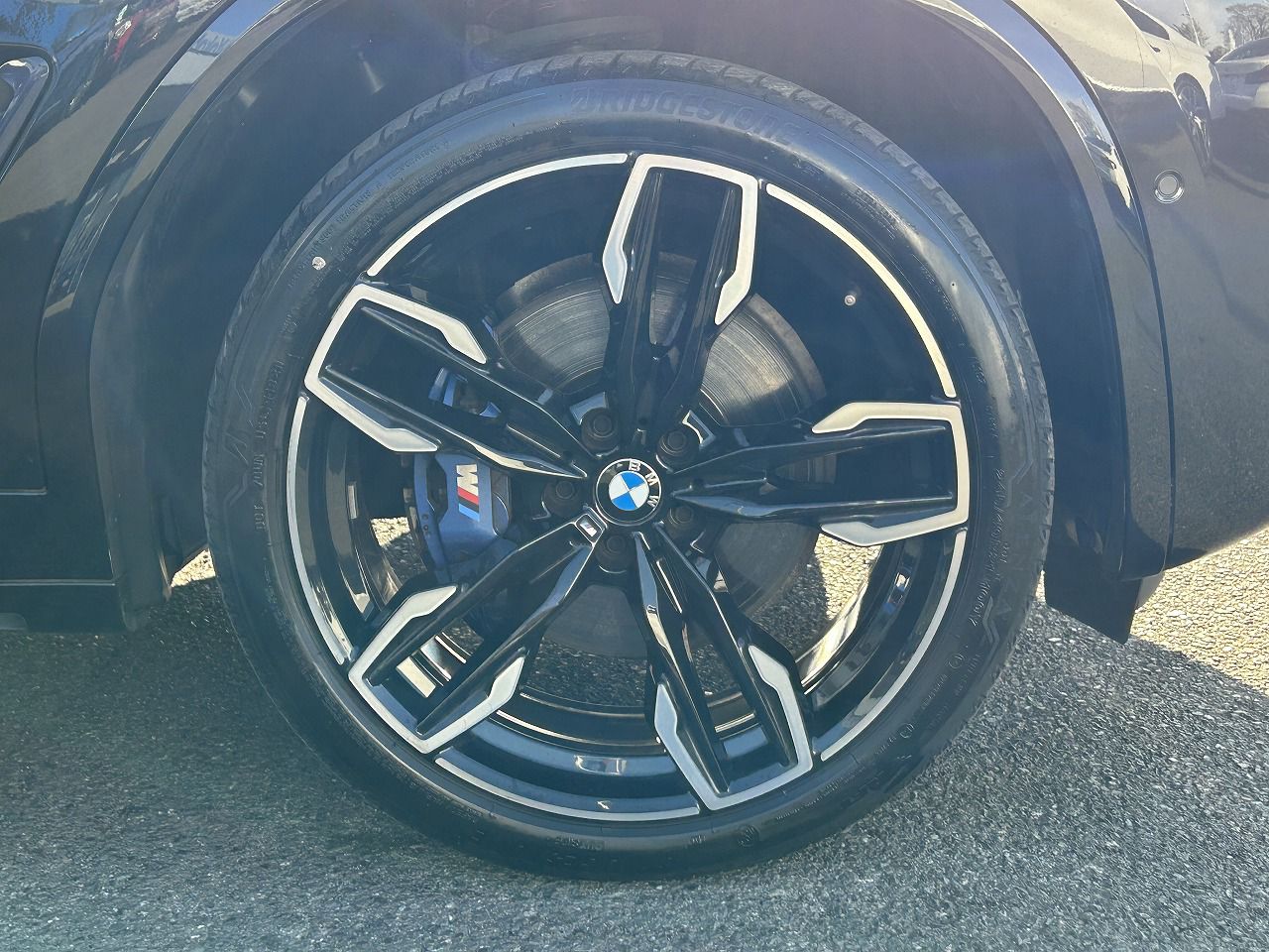 G02 X4 M40i RHD LCI