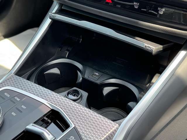 G20 320i Saloon LCI RHD MX
