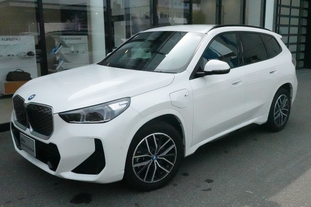 iX1 xDrive30 M Sport